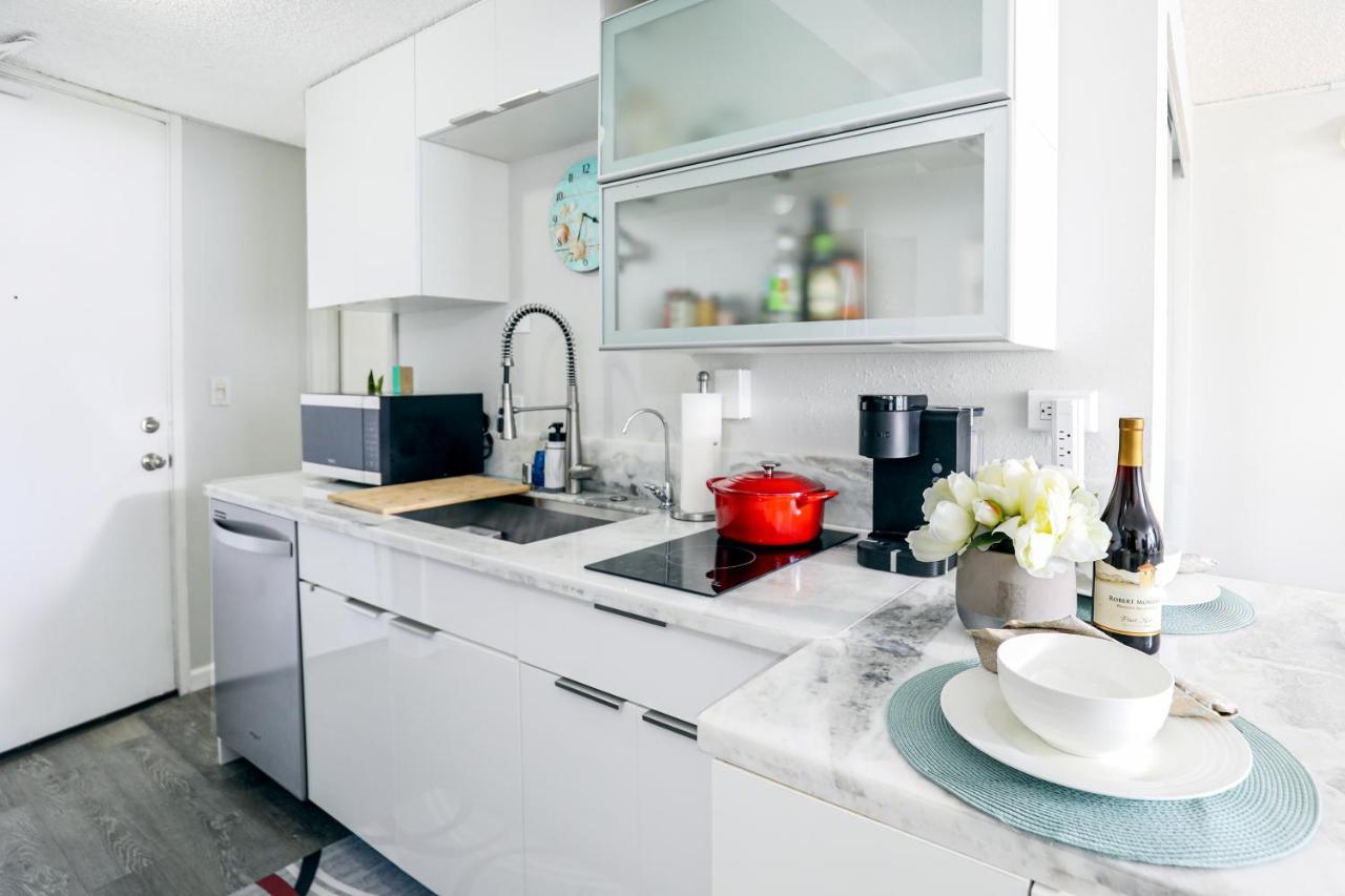 דירות הונולולו Beautifully Upgraded Studio Close To Waikiki Beach מראה חיצוני תמונה